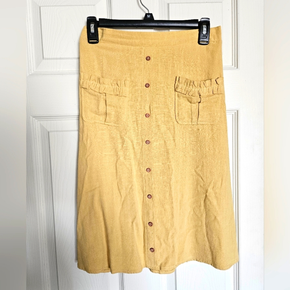 Hidden Alley midi mustard yellow false button down skirt. Size S.